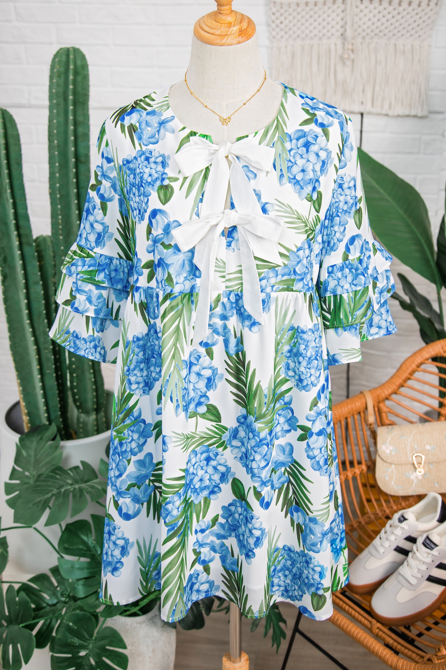 Coastal Queen Dress